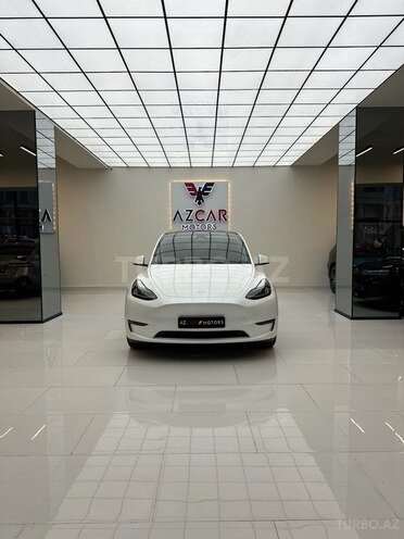 Tesla Model Y-2