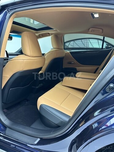 Lexus ES 300h 2024, 16,500 km - 2.5 l - Bakı