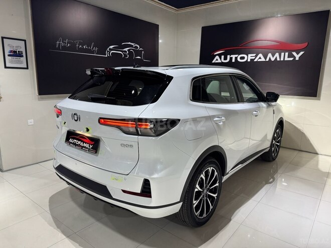 Changan Qiyuan Q05-4
