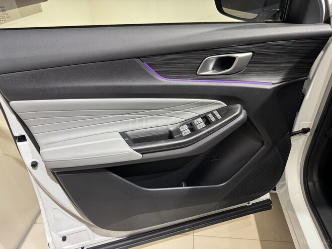 Changan Qiyuan Q05-12