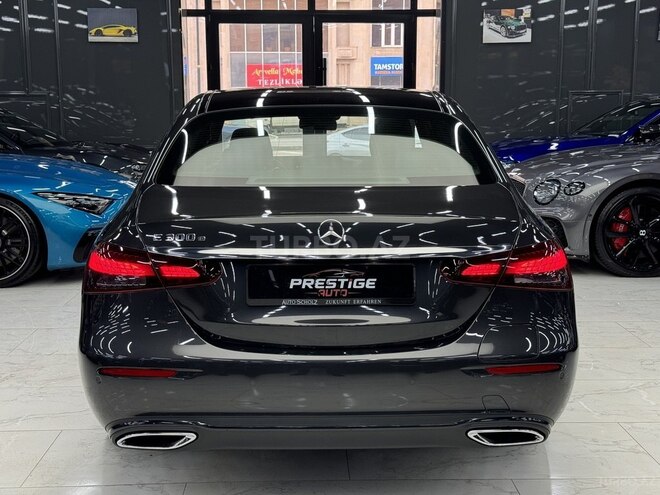 Mercedes E 300 e 2022, 10,000 km - 2.0 l - Bakı