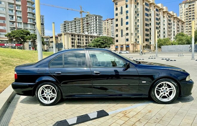BMW 525 2003, 280,000 km - 2.5 l - Bakı