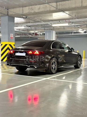 Mercedes E 300 e 2024, 9,500 km - 2.0 l - Bakı