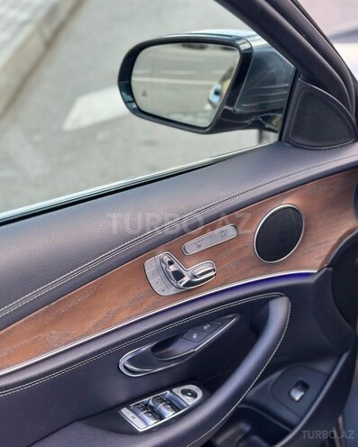 Mercedes E 220 d 2018, 150,000 km - 2.2 l - Bakı