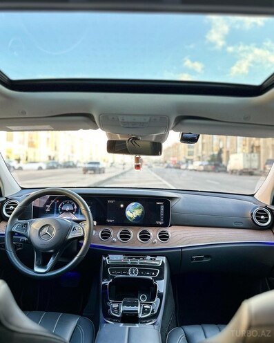 Mercedes E 220 d 2018, 150,000 km - 2.2 l - Bakı