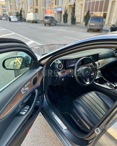 Mercedes E 220 d 2018, 150,000 km - 2.2 l - Bakı