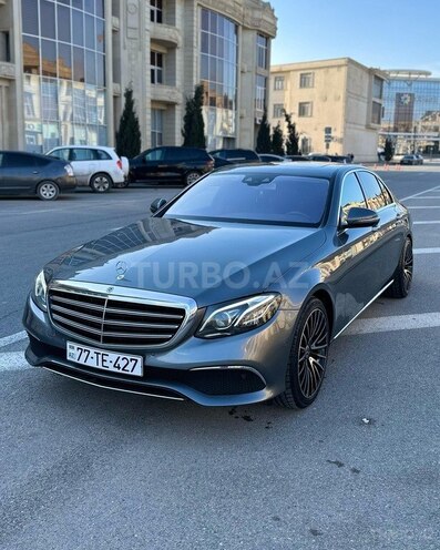 Mercedes E 220 d 2018, 150,000 km - 2.2 l - Bakı