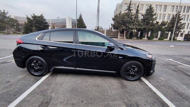 Hyundai IONIQ 2018, 134,000 km - 1.6 l - Bakı