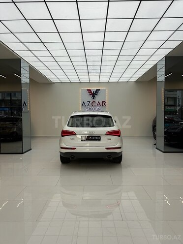 Audi Q5 2014, 147,000 km - 2.0 l - Bakı