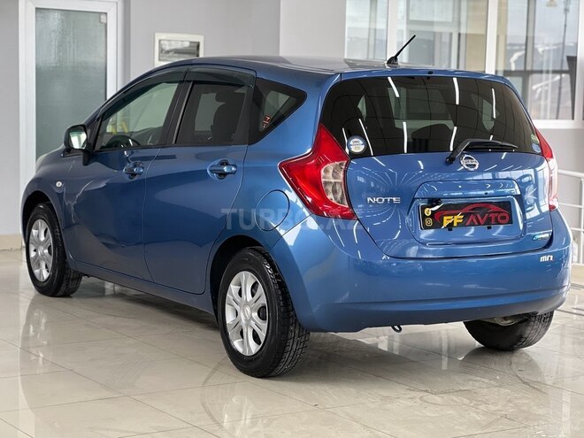 Nissan Note-5