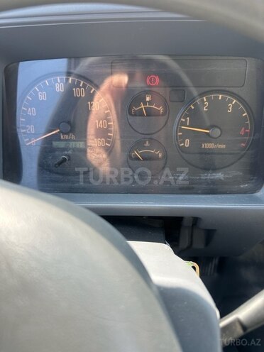 Isuzu  2021, 101,000 km - 2.7 л - Bakı