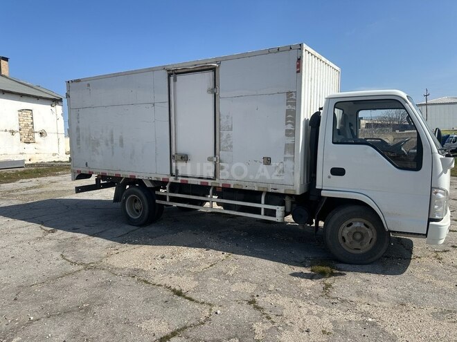 Isuzu  2021, 101,000 km - 2.7 л - Bakı