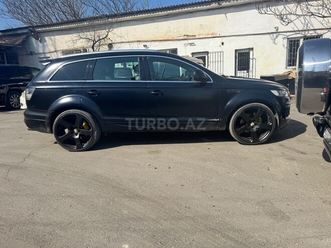 Audi Q7 2006, 124,000 km - 4.2 l - Bakı