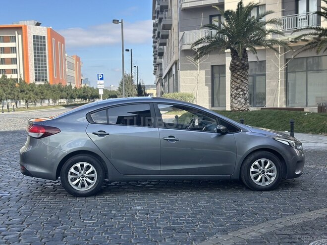 Kia Cerato 2017, 179,000 km - 1.6 л - Bakı