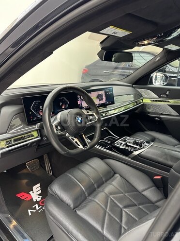 BMW 740 2022, 25,660 km - 3.0 l - Bakı