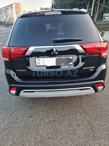 Mitsubishi Outlander 2019, 68,000 km - 2.4 l - Bakı