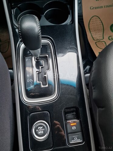 Mitsubishi Outlander 2019, 68,000 km - 2.4 l - Bakı