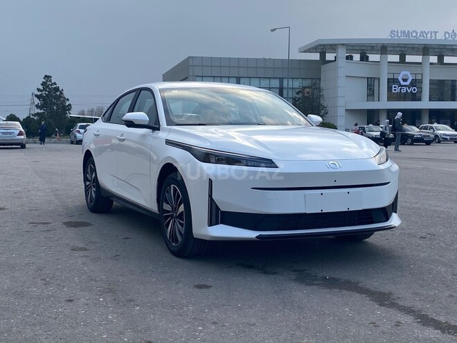 Changan Qiyuan A05 2024, 0 km - 1.5 л - Sumqayıt