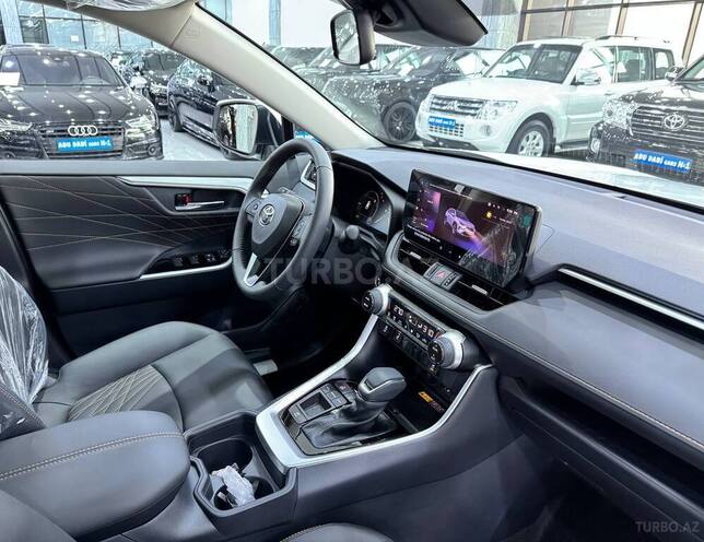 Toyota RAV4-10