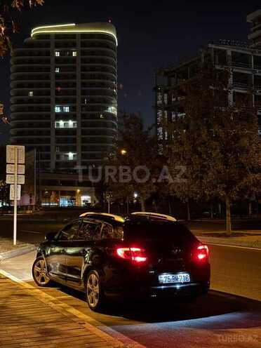 Renault Megane-10