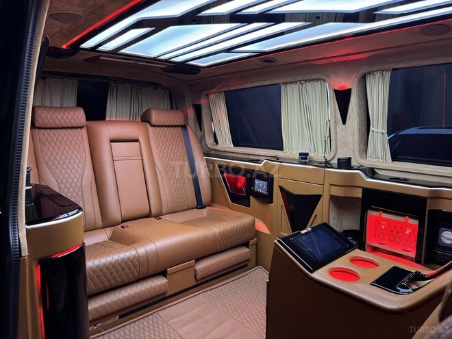 Volkswagen Transporter 2018, 44,200 km - 2.0 l - Bakı