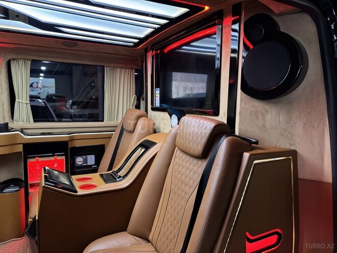 Volkswagen Transporter 2018, 44,200 km - 2.0 l - Bakı