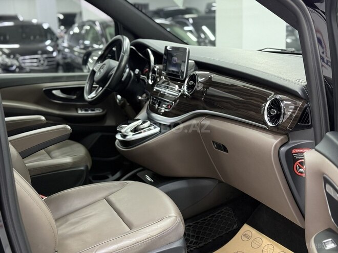 Mercedes V 250-9