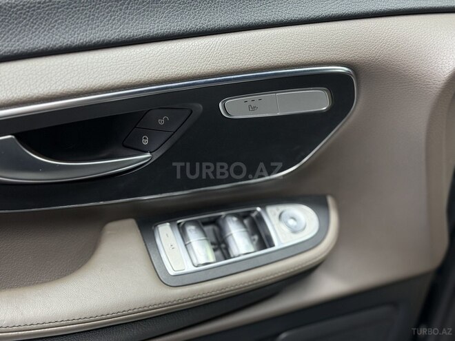 Mercedes V 250-11