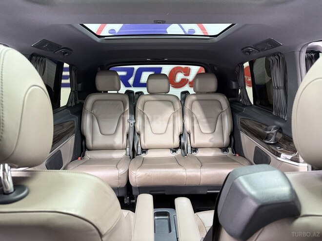 Mercedes V 250-8