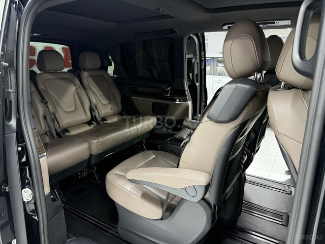 Mercedes V 250-6