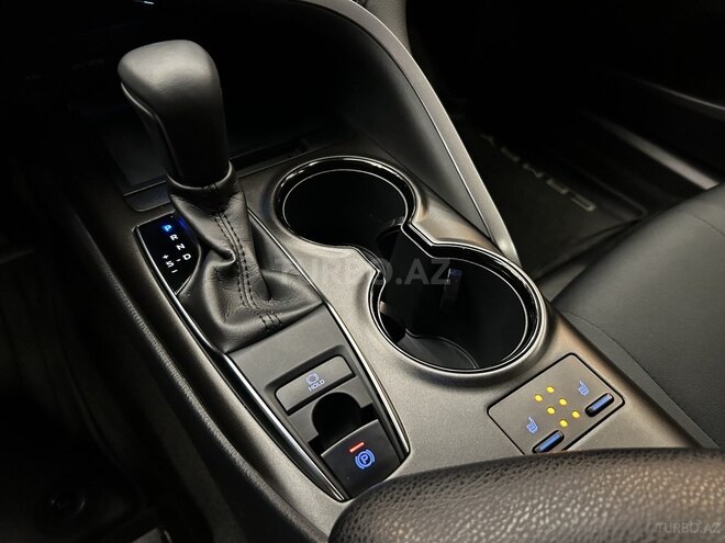 Toyota Camry 2021, 40,000 km - 2.5 л - Bakı