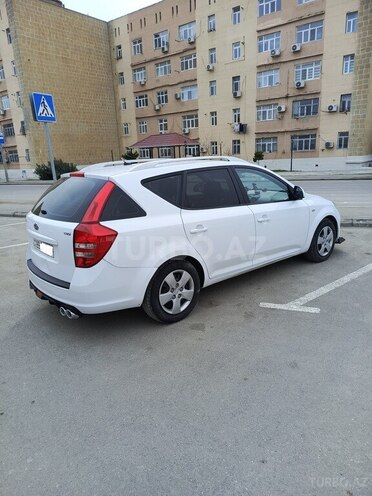 Kia Ceed 2009, 250,000 km - 1.6 л - Bakı