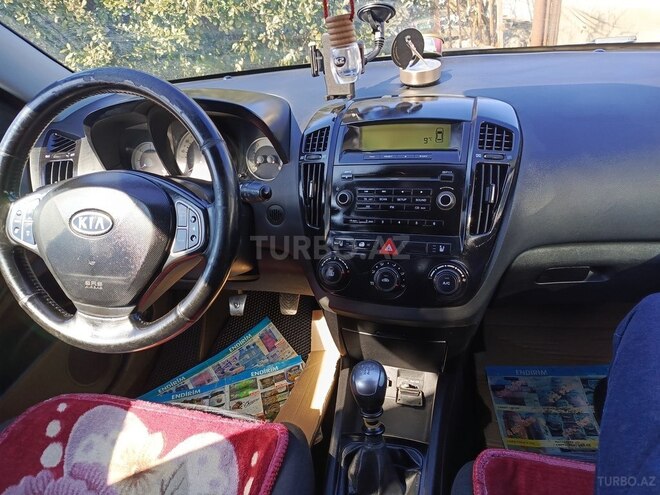 Kia Ceed 2009, 250,000 km - 1.6 л - Bakı