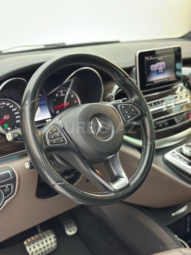Mercedes V 250-9