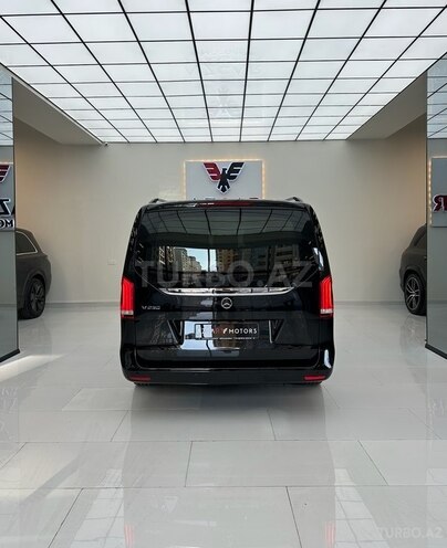 Mercedes V 250-3