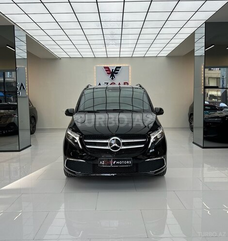 Mercedes V 250-1