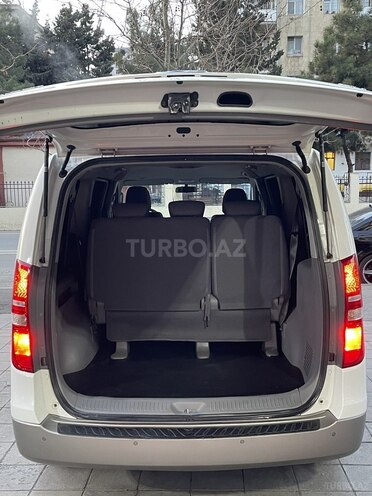 Hyundai H-1-13