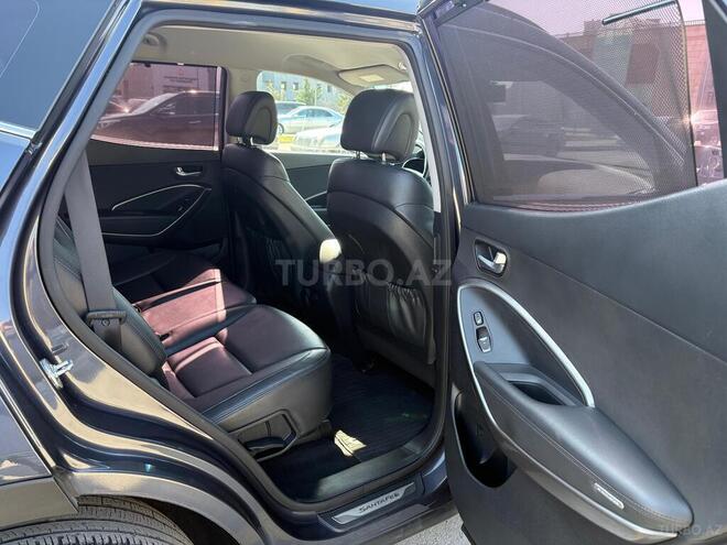 Hyundai Santa Fe-13