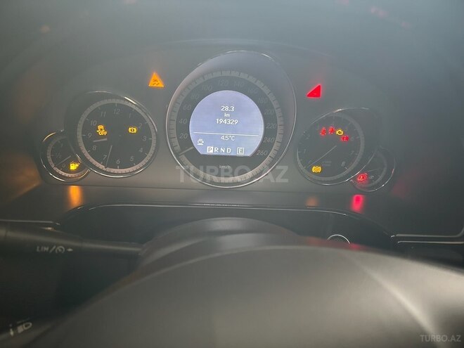 Mercedes E 250 2010, 195,000 km - 1.8 l - Gəncə