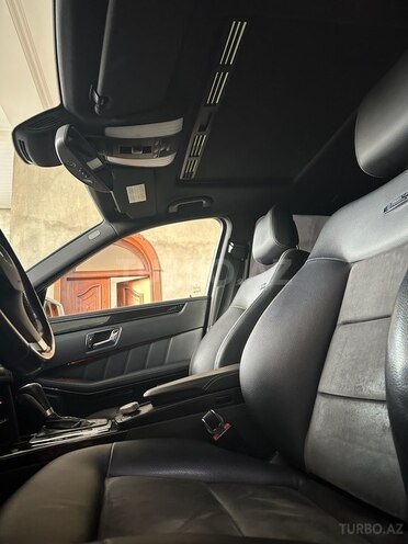 Mercedes E 250 2010, 195,000 km - 1.8 l - Gəncə
