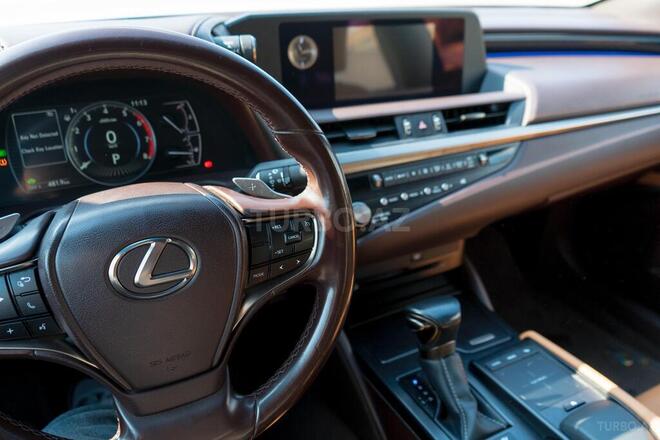 Lexus ES 300h 2021, 122,000 km - 2.5 l - Bakı