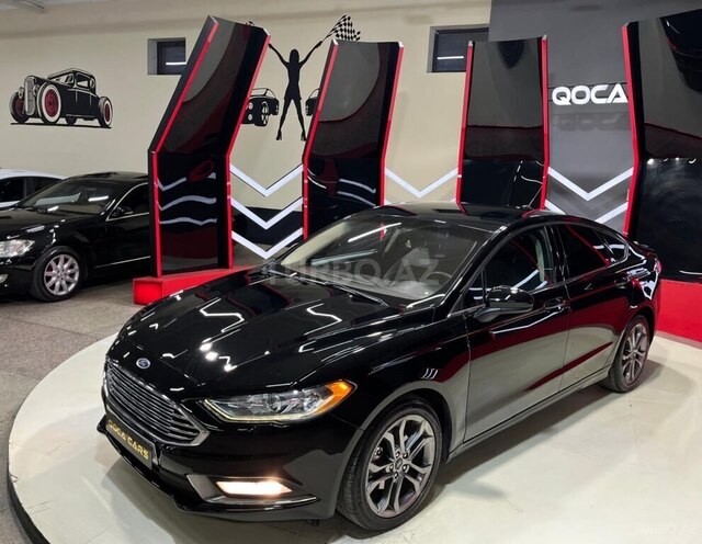 Ford Fusion (North America) 2018, 160,934 km - 1.5 л - Sumqayıt