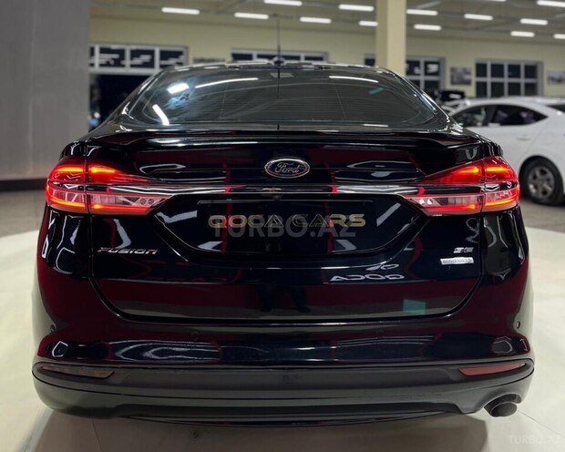 Ford Fusion (North America) 2018, 160,934 km - 1.5 л - Sumqayıt