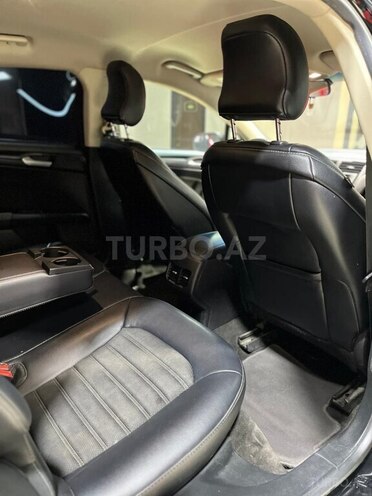 Ford Fusion (North America) 2018, 160,934 km - 1.5 л - Sumqayıt