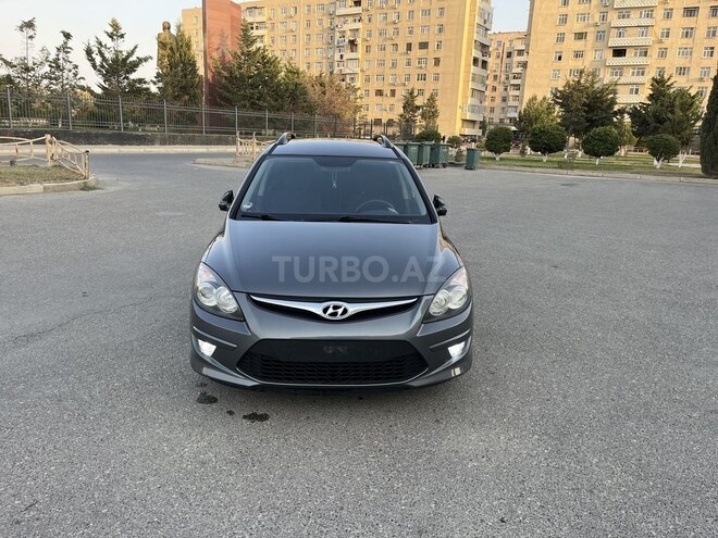 Hyundai i30 2011, 334,200 km - 1.6 л - Bakı