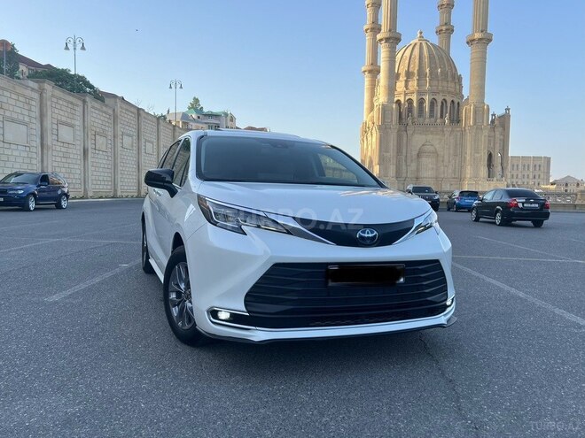 Toyota Sienna 2021, 72,000 km - 2.5 l - Bakı