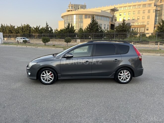 Hyundai i30 2011, 334,200 km - 1.6 л - Bakı