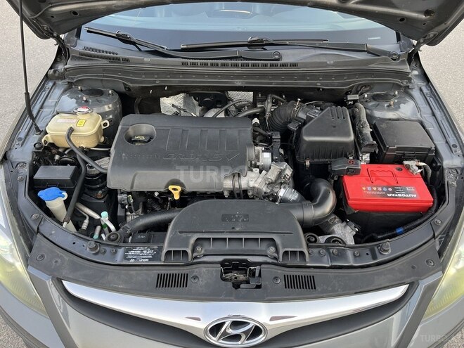 Hyundai i30 2011, 334,200 km - 1.6 л - Bakı