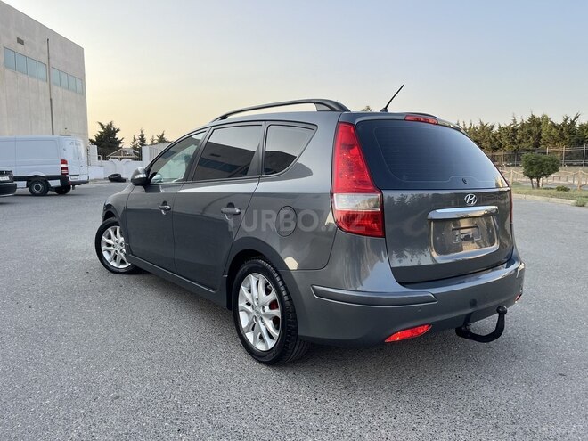 Hyundai i30 2011, 334,200 km - 1.6 л - Bakı