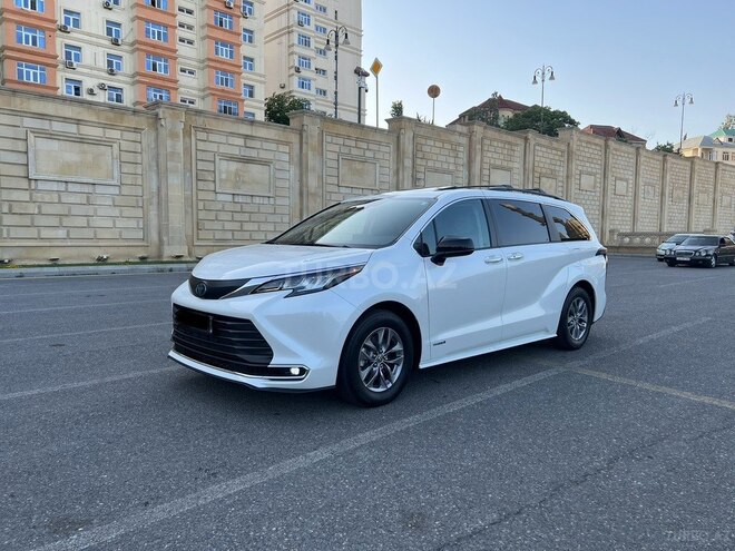 Toyota Sienna 2021, 72,000 km - 2.5 l - Bakı